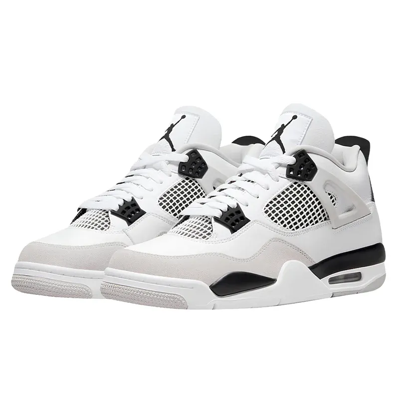 Jordan 4 Retro Military Black u kombinaciji bele i crne boje, fotografija 3 od 6