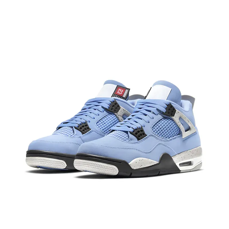 Jordan 4 Retro University Blue u kombinaciji plave i bele boje, fotografija 3 od 6