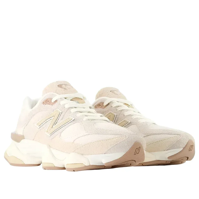 New Balance 9060 Bisque Sea Salt u kombinaciji bele i bež boje, fotografija 3 od 7