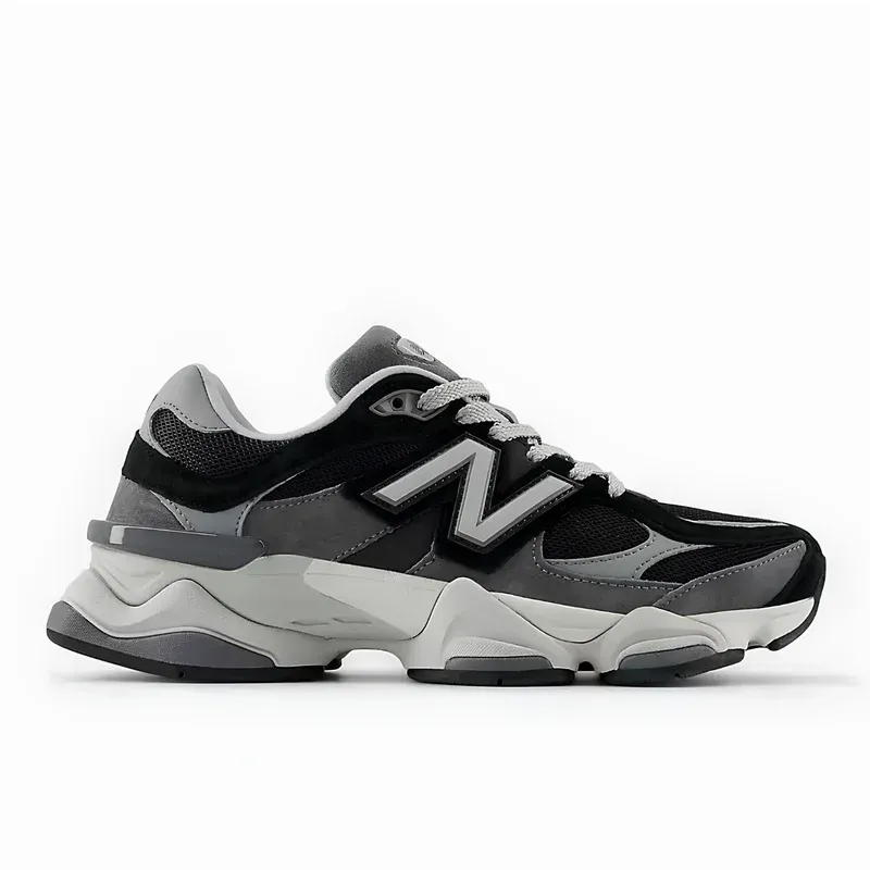 New Balance 9060 Black Grey u kombinaciji crne i sive boje — bočni pogled