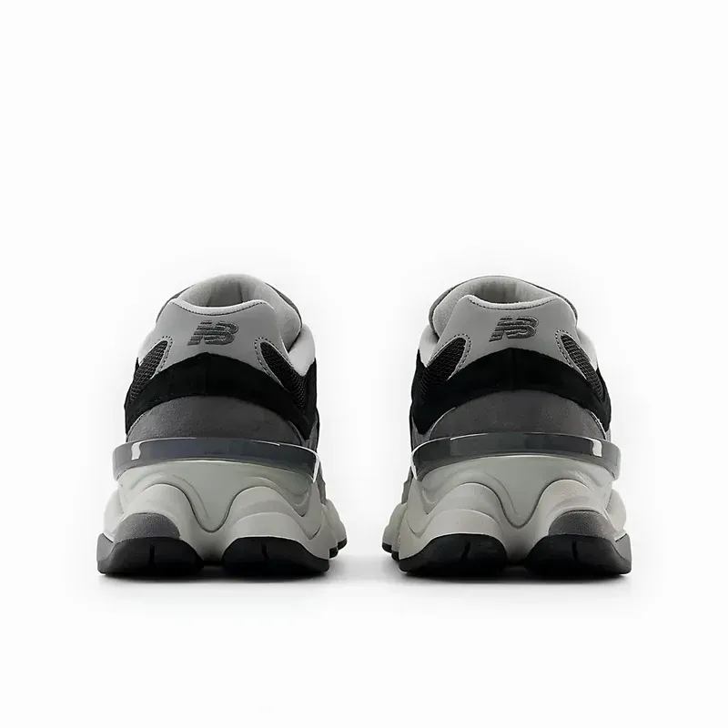 New Balance 9060 Black Grey u kombinaciji crne i sive boje, fotografija 4 od 5