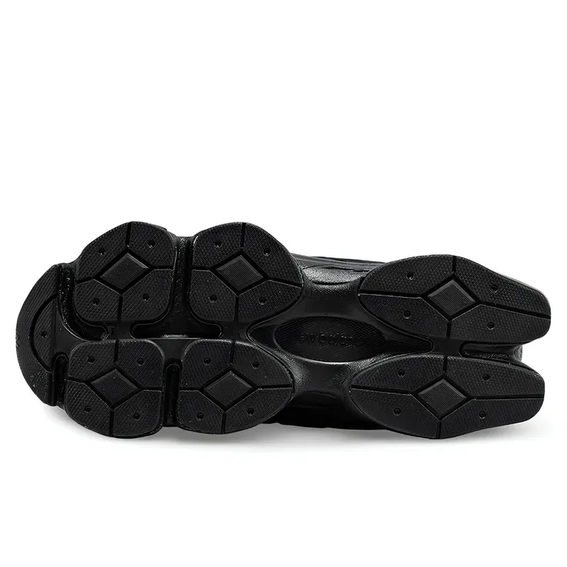 New Balance 9060 Black Reflective u kombinaciji crne i bele boje, fotografija 5 od 5