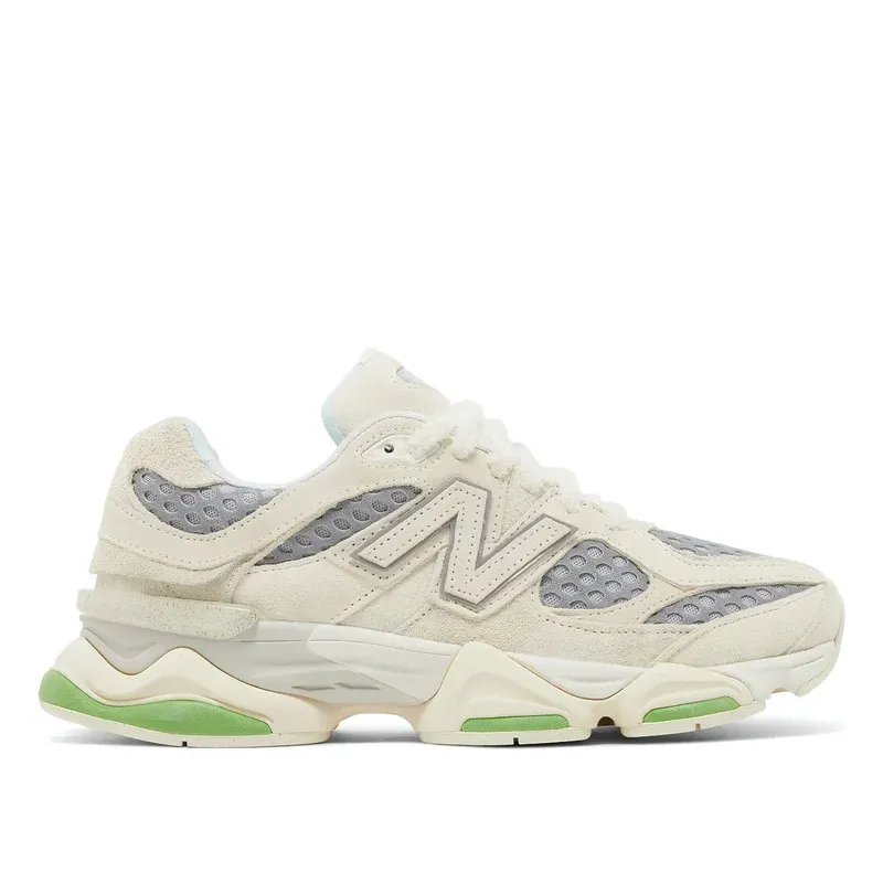 New Balance 9060 Bricks & Wood u kombinaciji bele i bež boje — bočni pogled