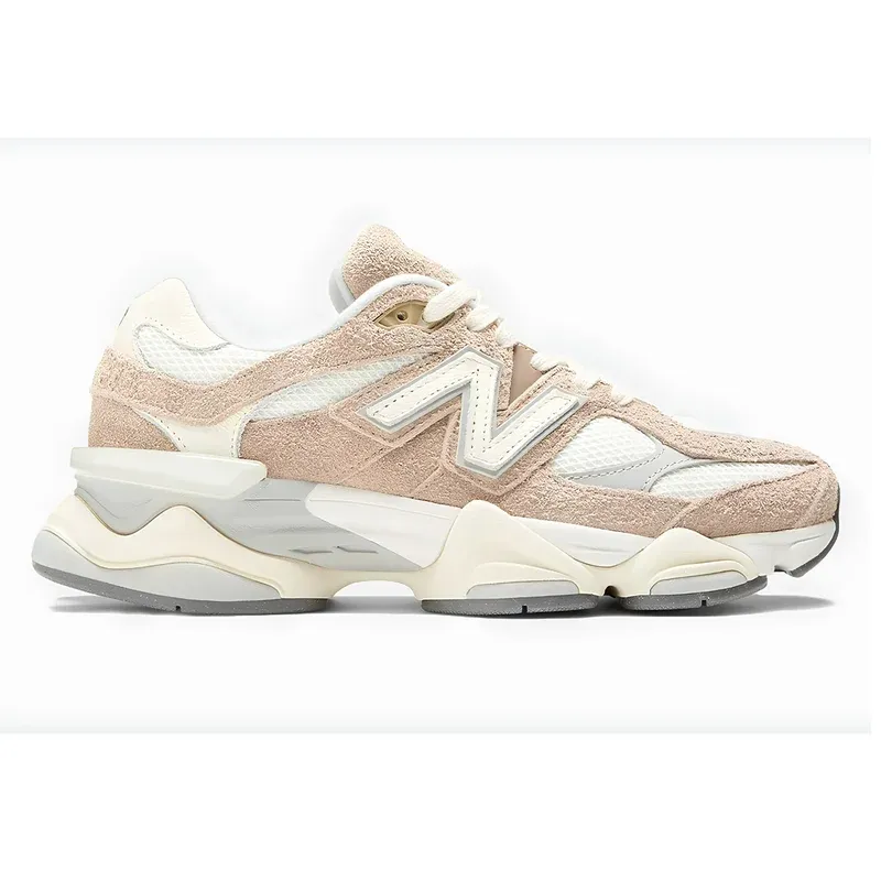 New Balance 9060 Driftwood u bež boji — bočni pogled