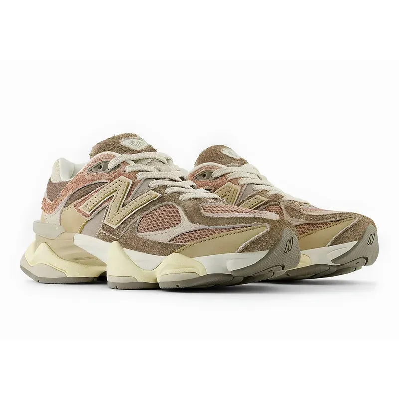 New Balance 9060 Landslide Mushroom u kombinaciji bež i braon boje, fotografija 3 od 5