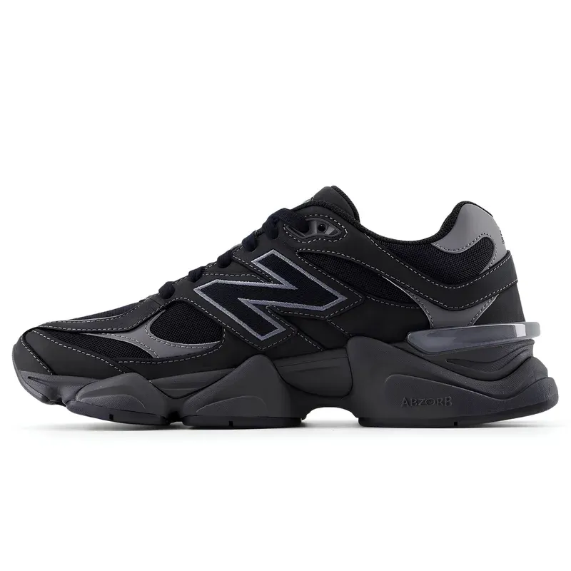 New Balance 9060 Mono Black u kombinaciji crne i sive boje, fotografija 2 od 6