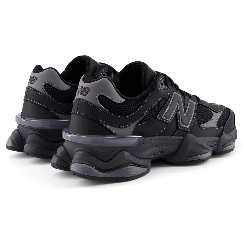 New Balance 9060 Mono Black u kombinaciji crne i sive boje, fotografija 4 od 6