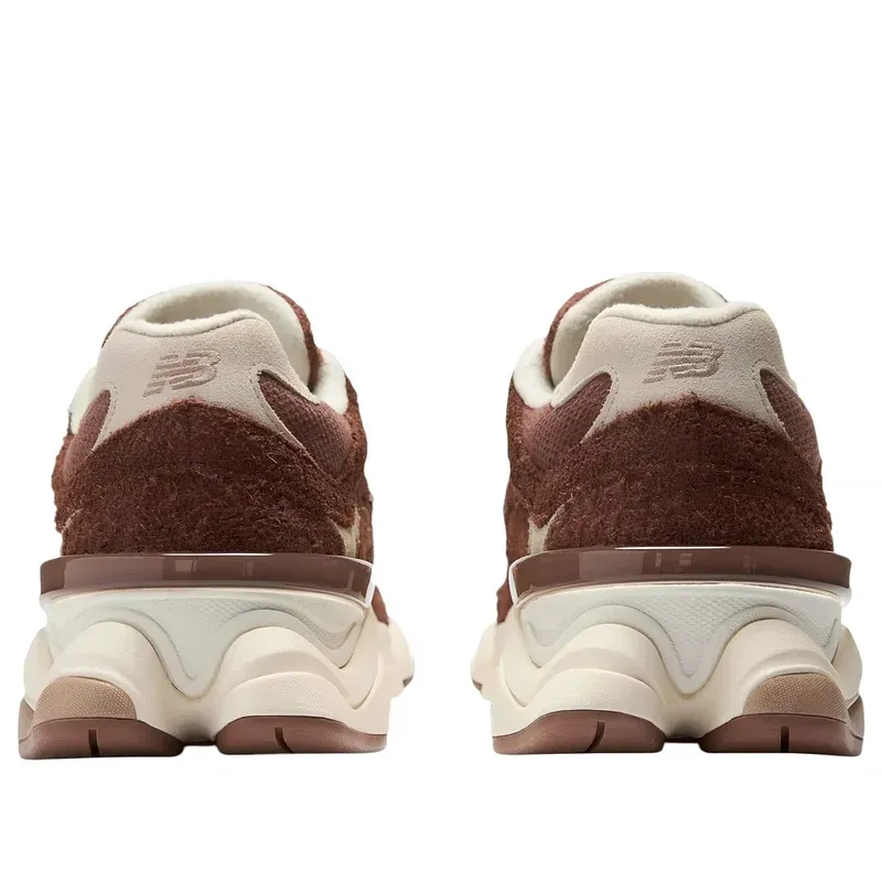 New Balance 9060 Rich Oak u kombinaciji braon i bele boje, fotografija 5 od 6