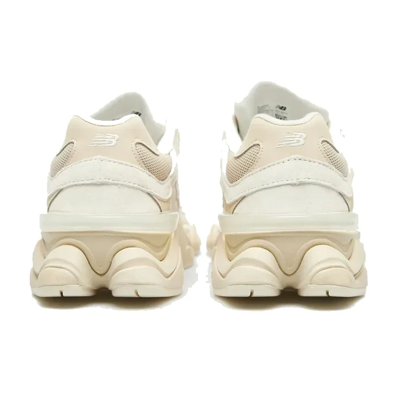 New Balance 9060 Sea Salt Ultra u kombinaciji bele i bež boje, fotografija 4 od 5