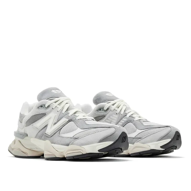 New Balance 9060 Slate Grey u kombinaciji sive i bele boje, fotografija 3 od 5