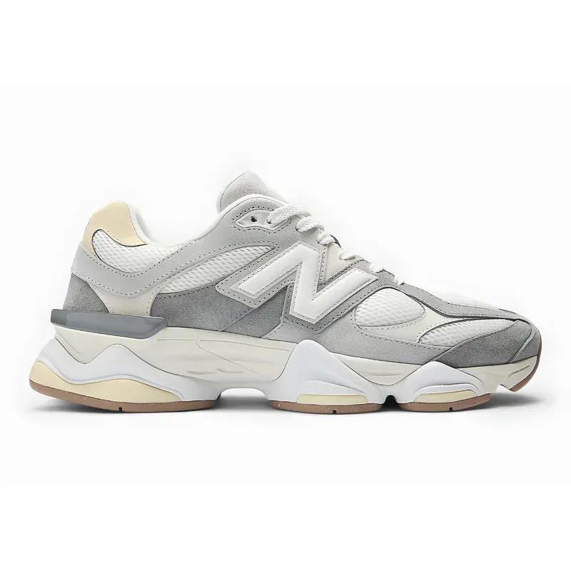 New Balance 9060 Suede Grey u kombinaciji sive i bele boje — bočni pogled