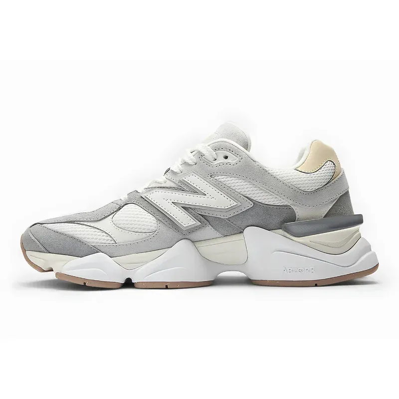 New Balance 9060 Suede Grey u kombinaciji sive i bele boje, fotografija 2 od 6