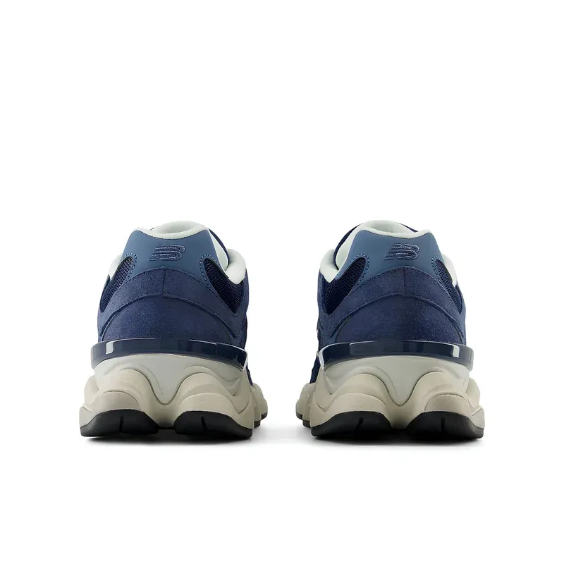 New Balance 9060 Vintage Indigo Heron Blue u kombinaciji plave i bele boje, fotografija 4 od 5