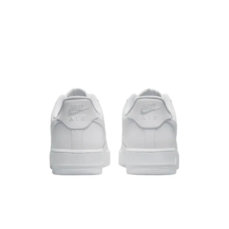 Nike Air Force 1 Low Triple White u beloj boji, fotografija 6 od 7