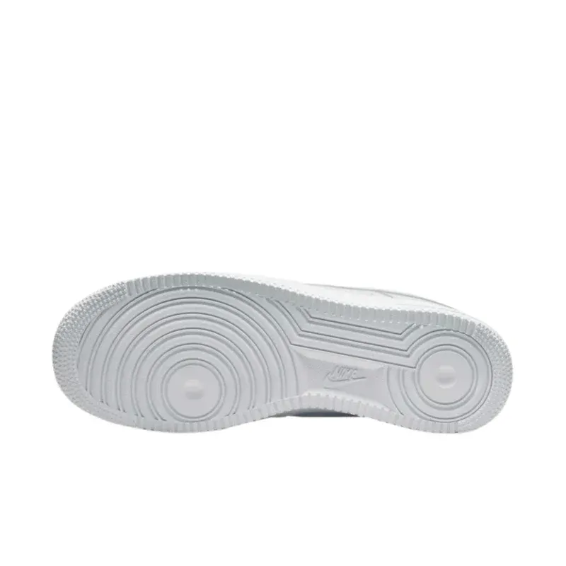 Nike Air Force 1 Low Triple White u beloj boji, fotografija 7 od 7