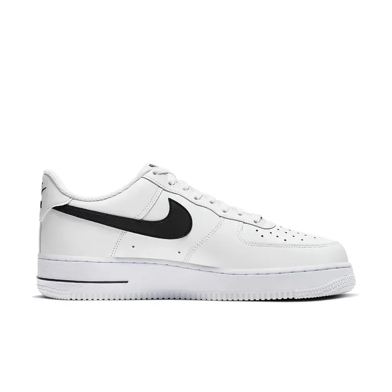 Nike Air Force 1 Low White Black u kombinaciji bele i crne boje, fotografija 2 od 6