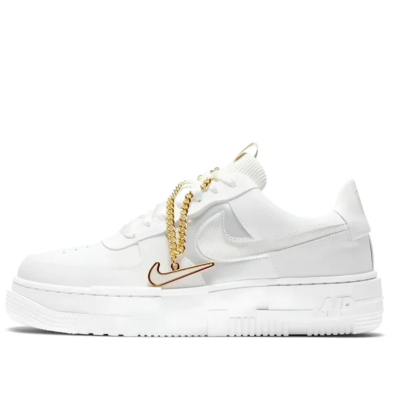 Nike Air Force 1 Pixel White Gold Chain u kombinaciji bele i žute boje — bočni pogled