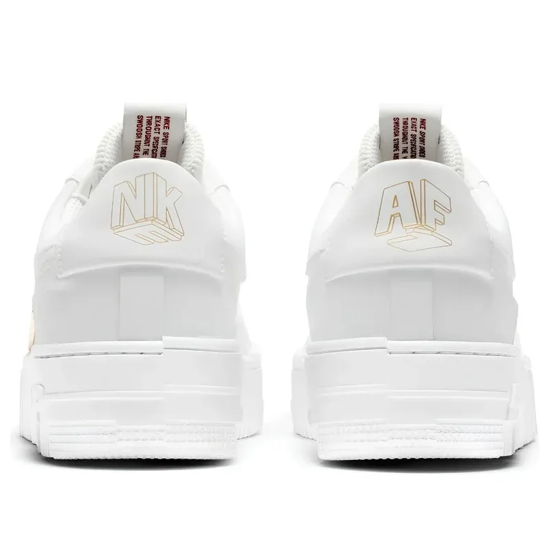 Nike Air Force 1 Pixel White Gold Chain u kombinaciji bele i žute boje, fotografija 5 od 6