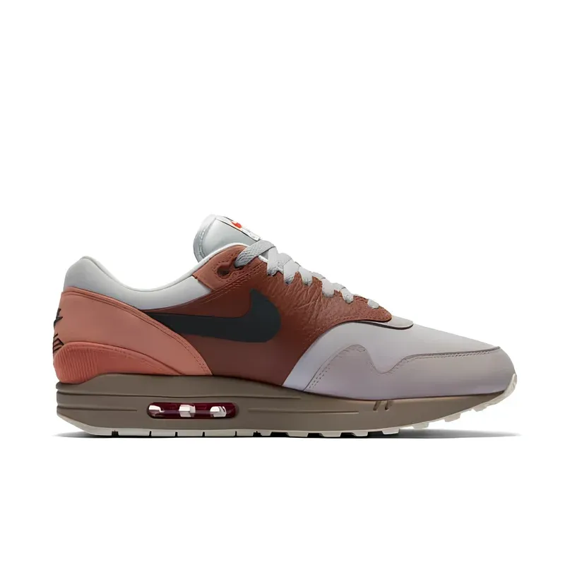 Nike Air Max 1 Amsterdam u kombinaciji sive i crvene boje, fotografija 2 od 6