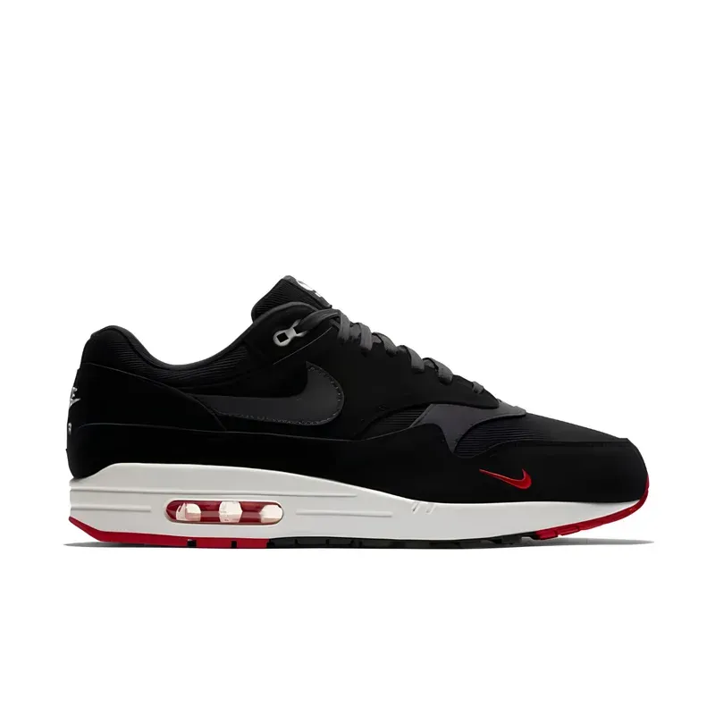 Nike Air Max 1 Mini Swoosh Bred u kombinaciji crne i crvene boje, fotografija 2 od 6
