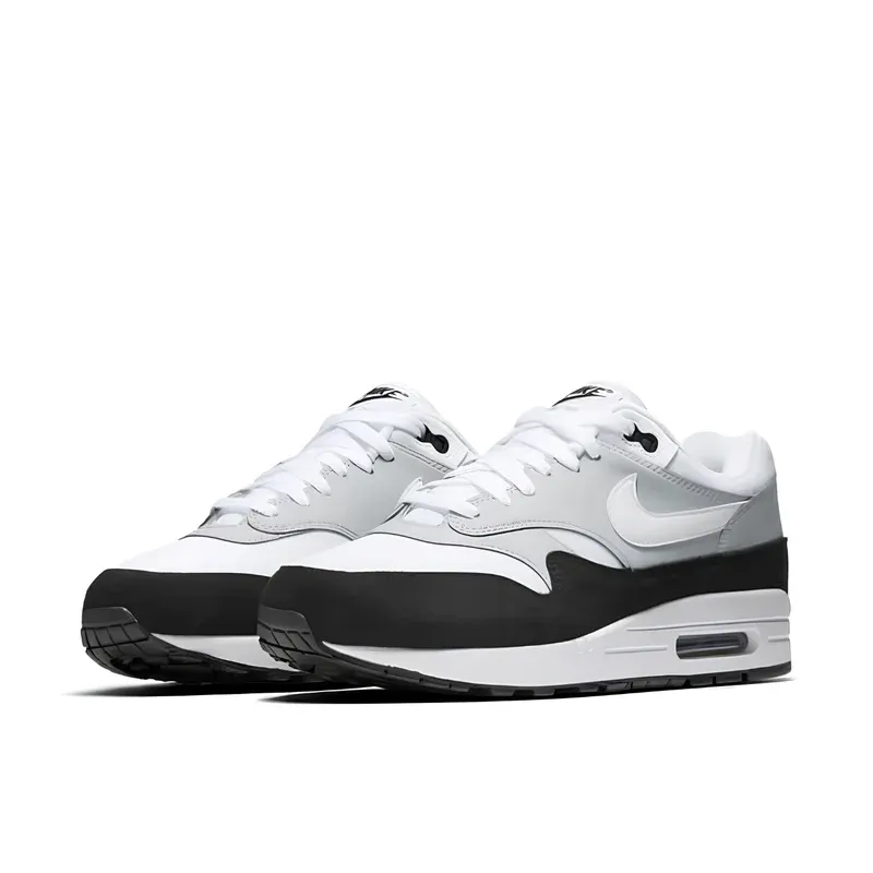 Nike Air Max 1 Wolf Grey Black u kombinaciji bele i crne boje, fotografija 3 od 6