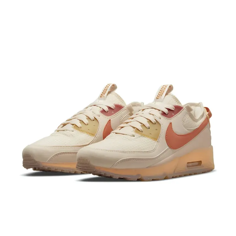 Nike Air Max 90 Terrascape Fuel Orange u kombinaciji bež i narandžaste boje, fotografija 3 od 6