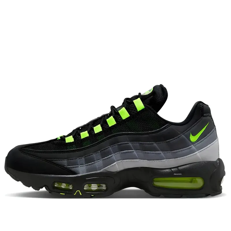 Nike Air Max 95 Black Neon u kombinaciji crne i zelene boje — bočni pogled