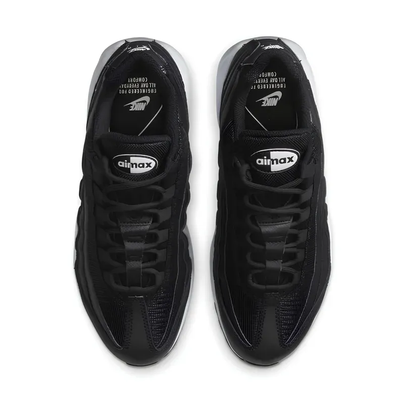 Nike Air Max 95 Essential Black White u kombinaciji crne i bele boje, fotografija 4 od 6