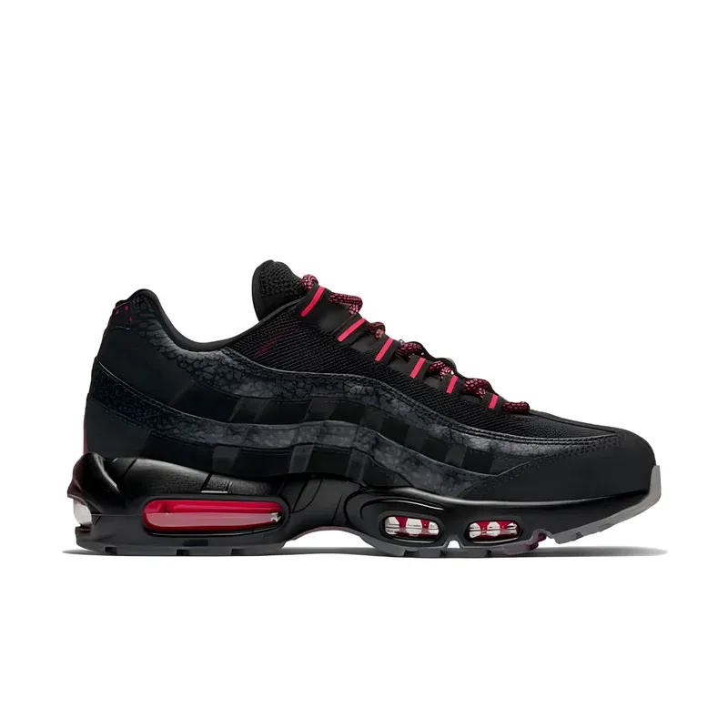Nike Air Max 95 Safari Black Infrared u kombinaciji crne i crvene boje, fotografija 2 od 6