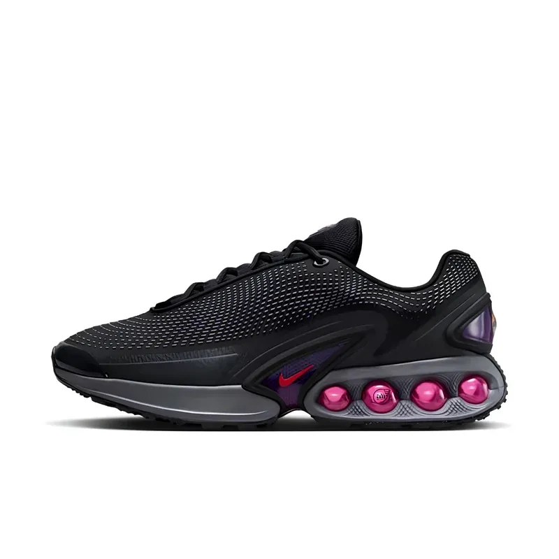 Nike Air Max DN All Night u kombinaciji crne i roze boje — bočni pogled