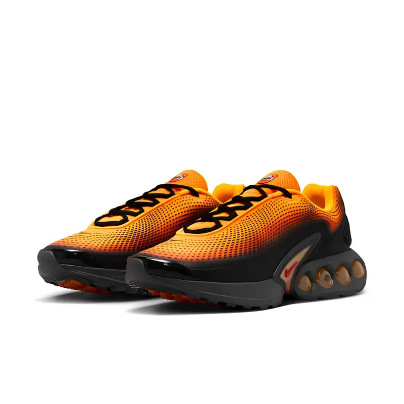 Nike Air Max DN Laser Orange u kombinaciji narandžaste i crne boje, fotografija 3 od 6