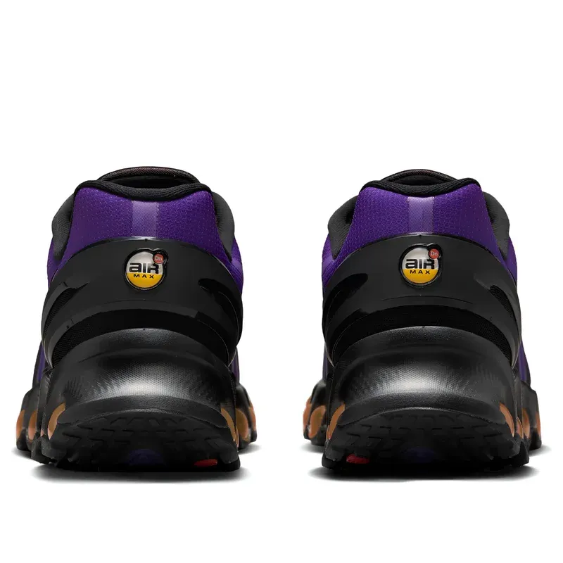Nike Air Max DN8 Black Purple u kombinaciji ljubičaste i crne boje, fotografija 5 od 6