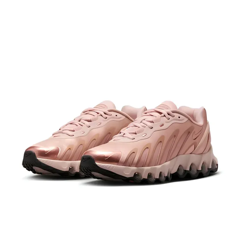 Nike Air Max DN8 Rose Gold u kombinaciji bež i roze boje, fotografija 3 od 6