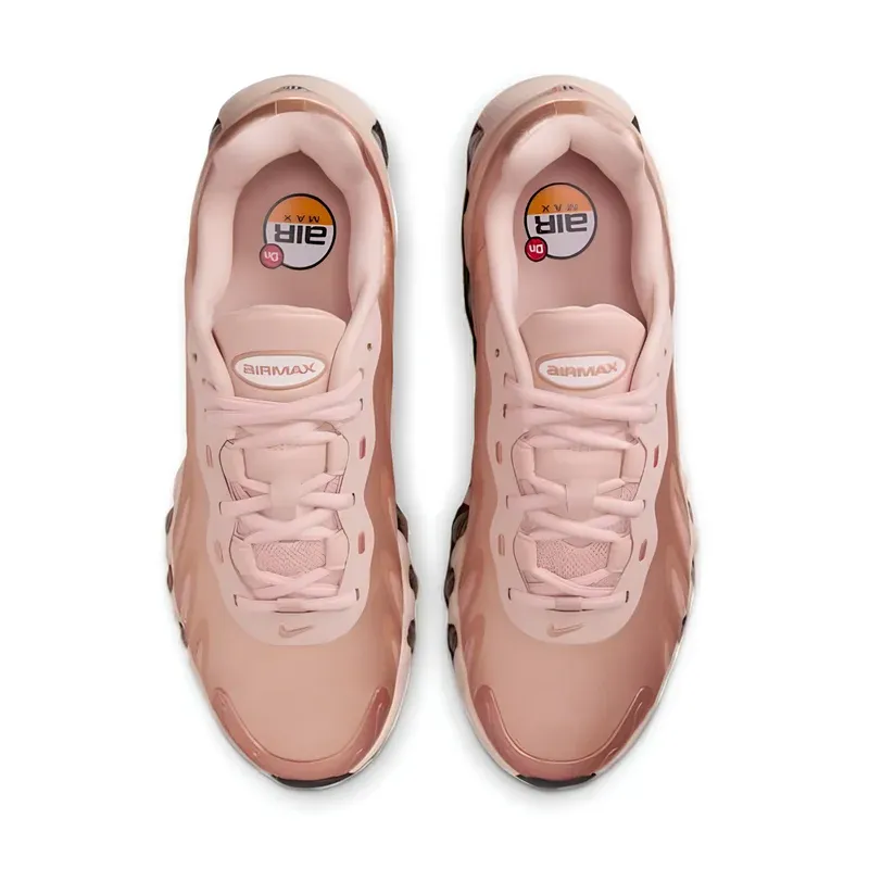 Nike Air Max DN8 Rose Gold u kombinaciji bež i roze boje, fotografija 4 od 6