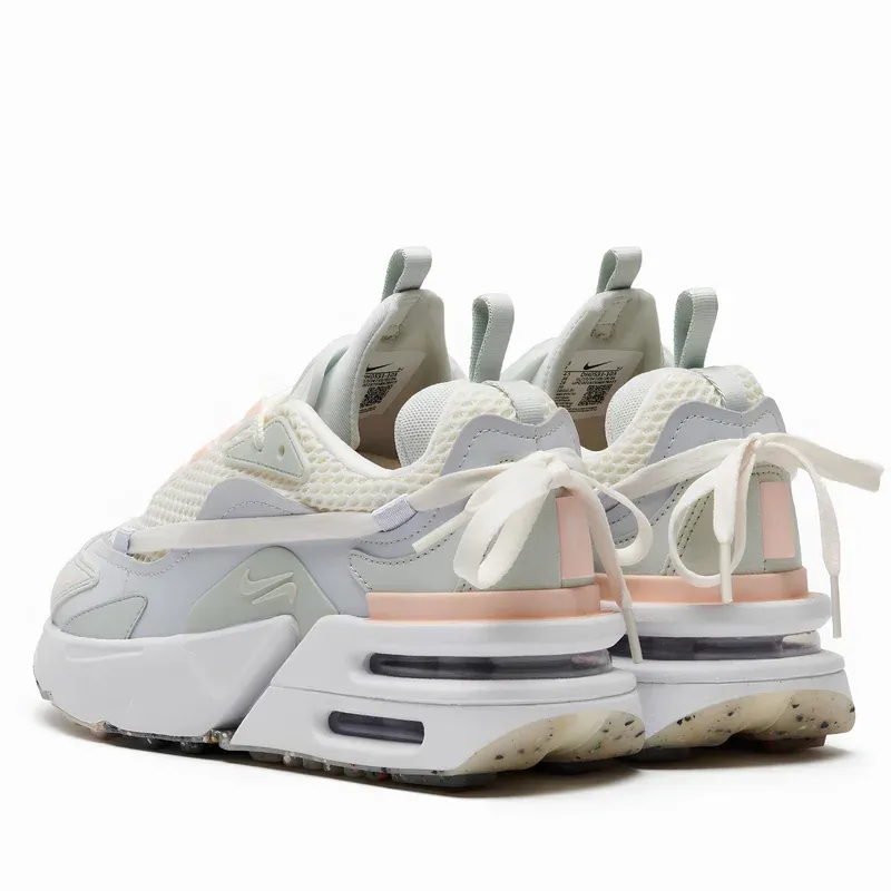Nike Air Max Furyosa Sail Ivory u kombinaciji bele i sive boje, fotografija 4 od 5