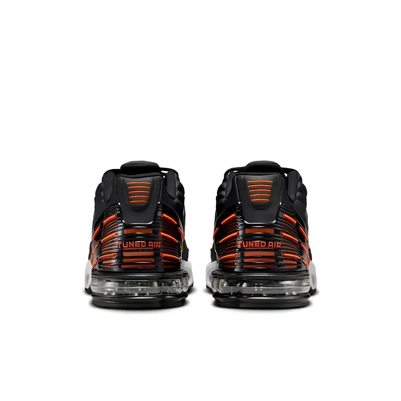 Nike Air Max Plus 3 Black & Safety Orange u kombinaciji crne i narandžaste boje, fotografija 5 od 6