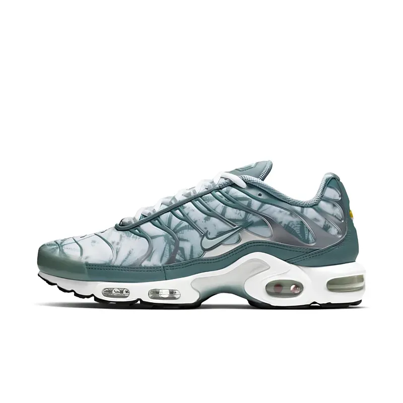 Nike Air Max Plus Palm Trees Green u kombinaciji zelene i sive boje — bočni pogled