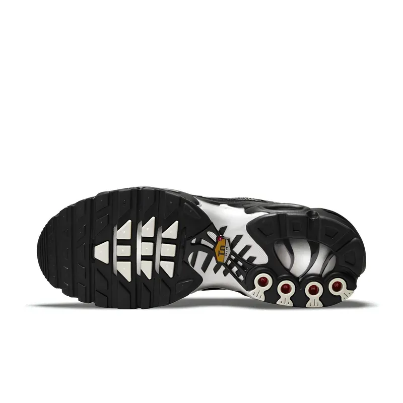 Nike Air Max Plus TN Black Suede Silver u crnoj boji, fotografija 6 od 6