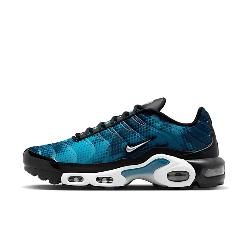 Nike Air Max Plus TN Blue Dot Pattern u kombinaciji plave i crne boje — bočni pogled