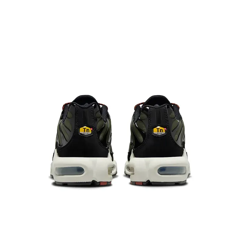 Nike Air Max Plus TN Cargo Khaki Phantom u kombinaciji zelene i crne boje, fotografija 4 od 6