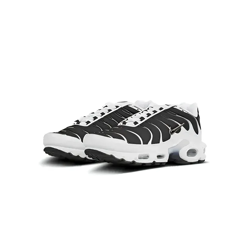 Nike Air Max Plus TN Killer Whale u kombinaciji bele i crne boje, fotografija 3 od 6