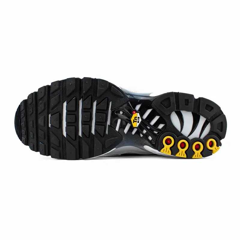 Nike Air Max Plus TN Killer Whale u kombinaciji bele i crne boje, fotografija 6 od 6