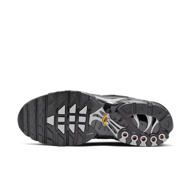 Nike Air Max Plus TN Mini Swoosh Black Silver u crnoj boji, fotografija 6 od 6