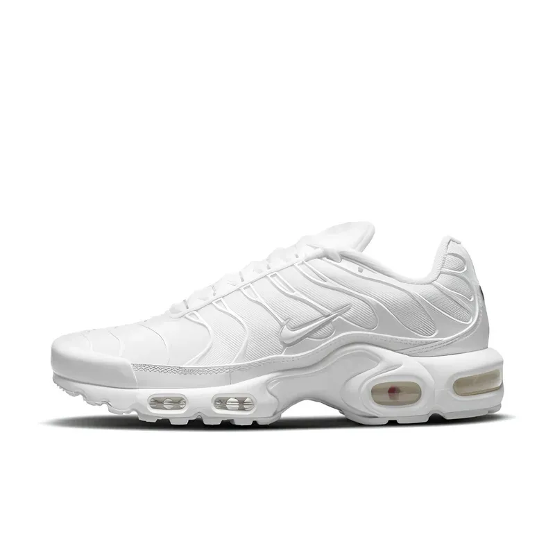 Nike Air Max Plus TN Triple White u beloj boji — bočni pogled