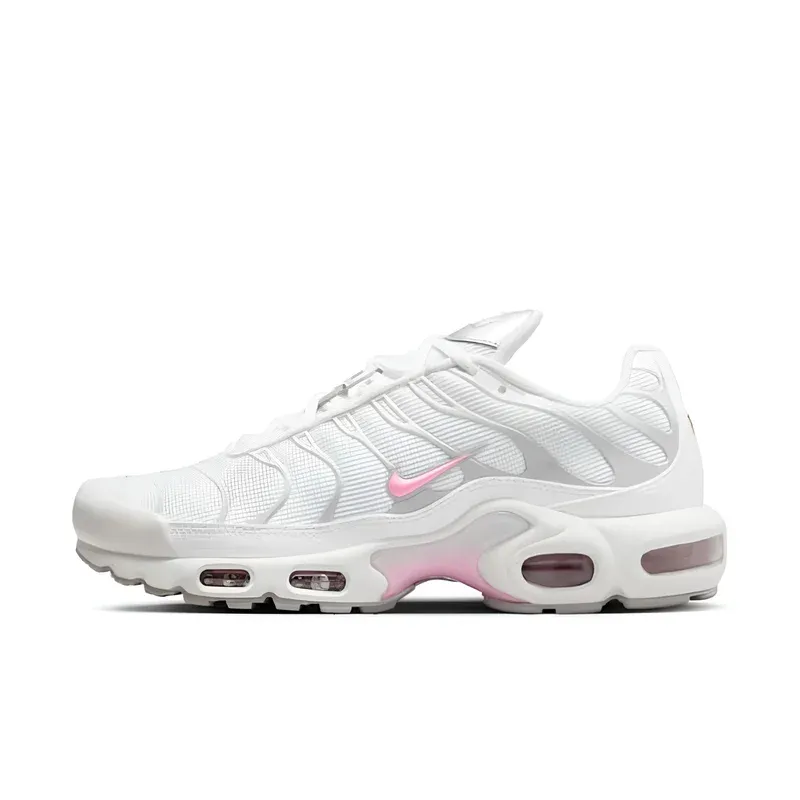 Nike Air Max Plus TN White Pink Rise u kombinaciji bele i roze boje — bočni pogled