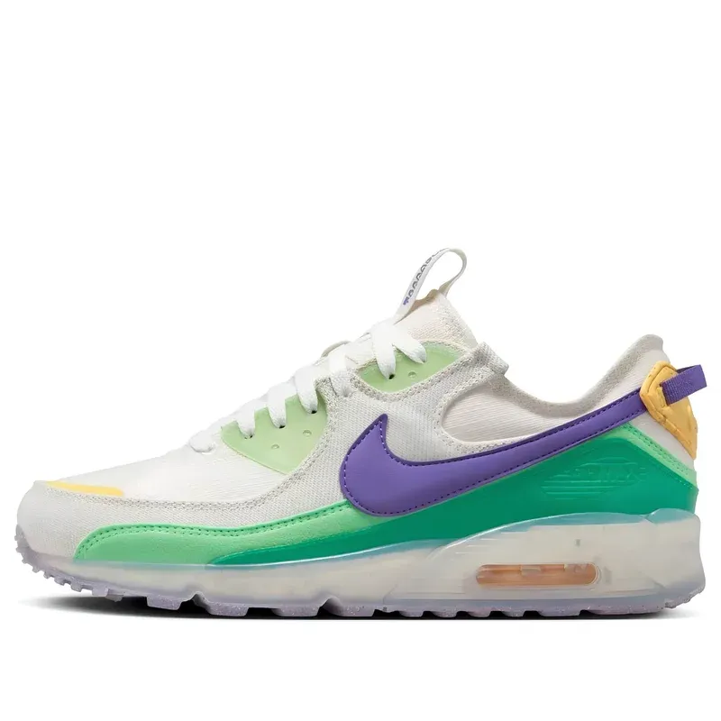 Nike Air Max Terrascape 90 Phantom Action Grape u kombinaciji bele i zelene boje — bočni pogled