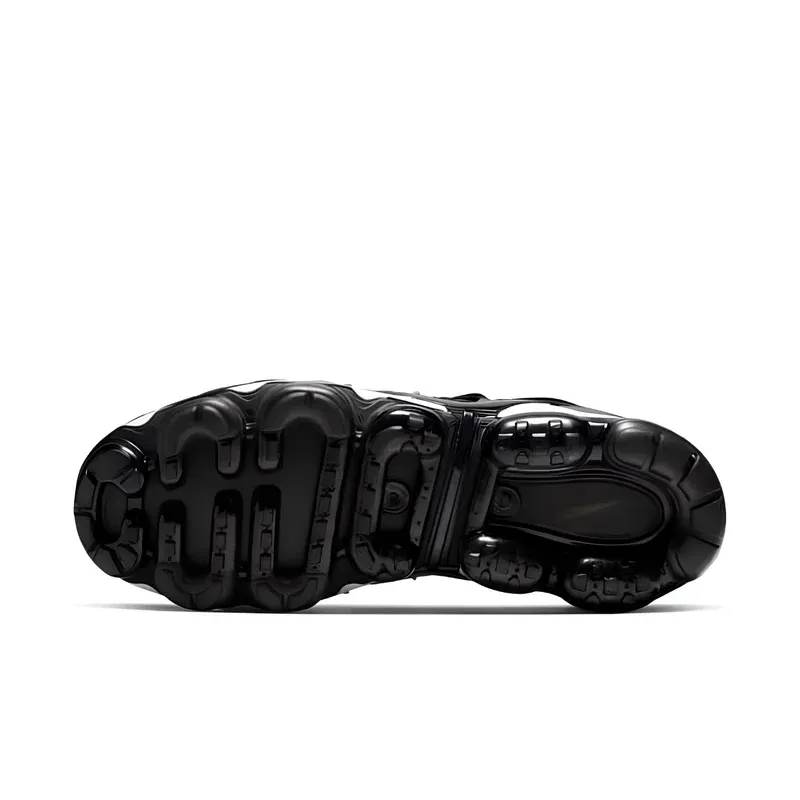 Nike Air VaporMax Plus Overbranding Black u kombinaciji crne i bele boje, fotografija 6 od 6
