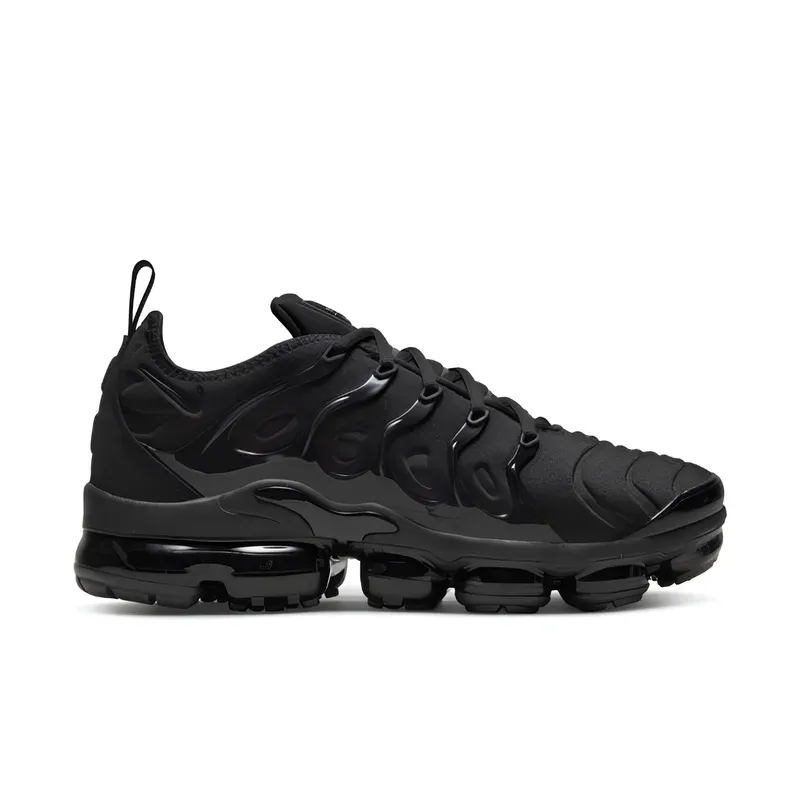 Nike Air VaporMax Plus Triple Black u crnoj boji, fotografija 2 od 6