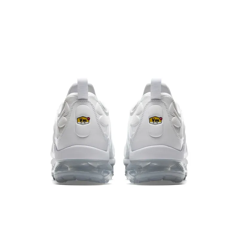 Nike Air VaporMax Plus Triple White u beloj boji, fotografija 5 od 6