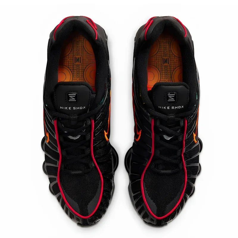 Nike Shox TL Black Magma Orange u kombinaciji crne i narandžaste boje, fotografija 4 od 6